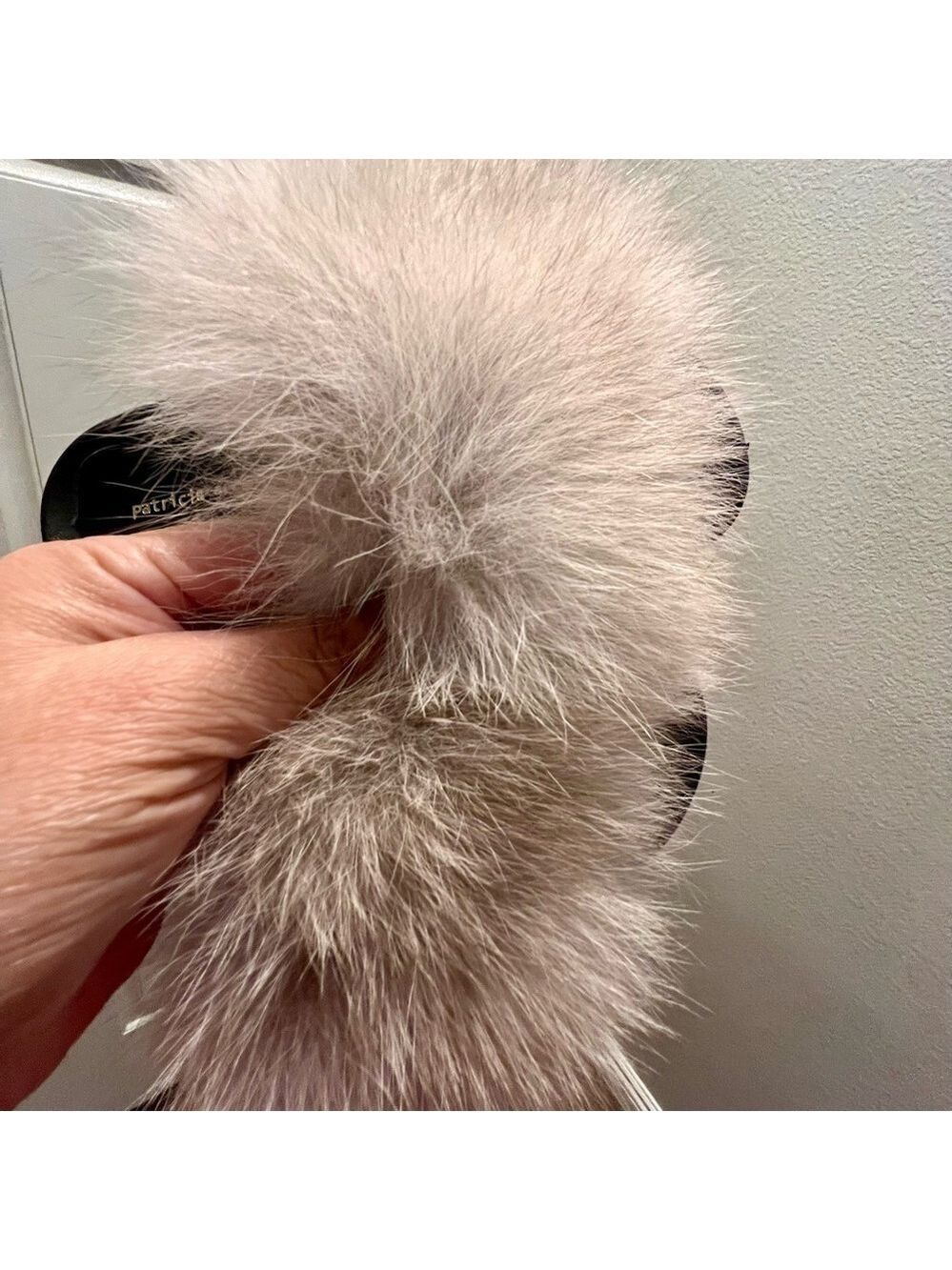 PATRICIA GREEN black slides with fur.. Size 6 - Picture 3 of 6